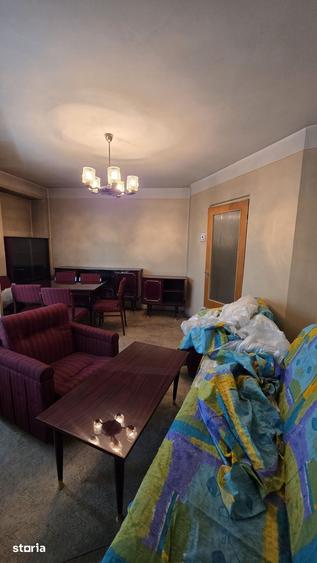Apartament cu 2 camere decomandat în Gara de Nord