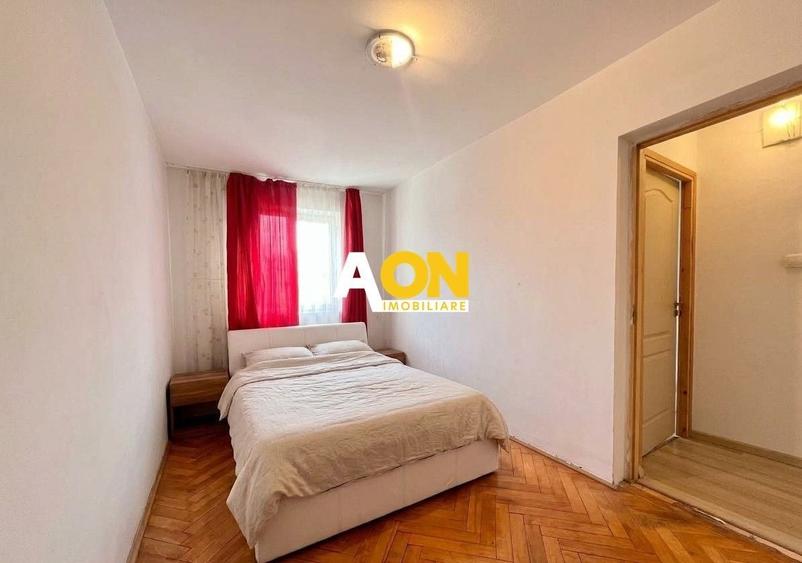Apartament cu 3 camere decomandat, mobilat în Cetate