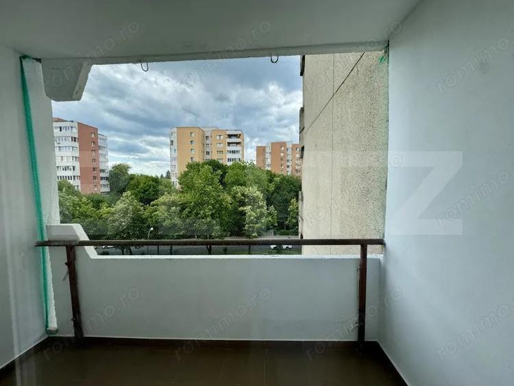 Vand apartament 2 camere - hol patrat - 56 mp - Dambu - 8