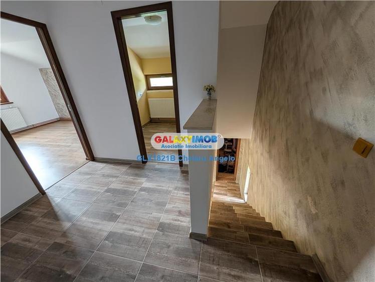 Casă cu 5 camere cu Garaj în Snagov