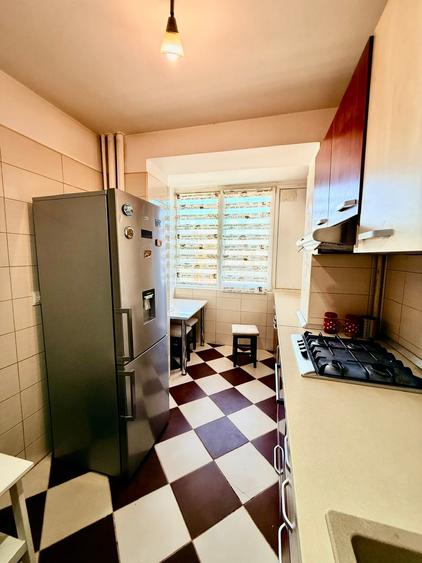 Apartament cu 2 camere semidecomandat în Iancului