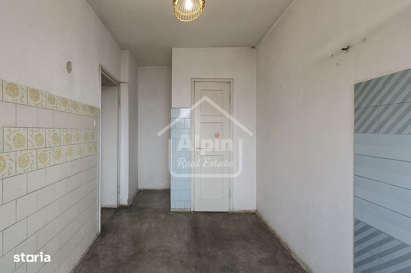 Apartament cu 3 camere decomandat în Blumăna
