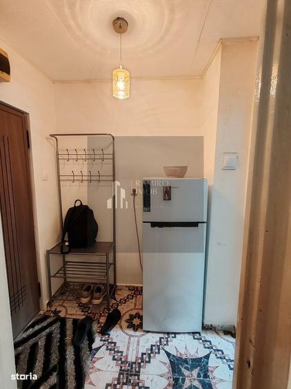 Apartament cu 2 camere semidecomandat în Giurgiului
