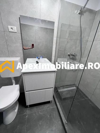 Apartament cu 2 camere decomandat în Crângași