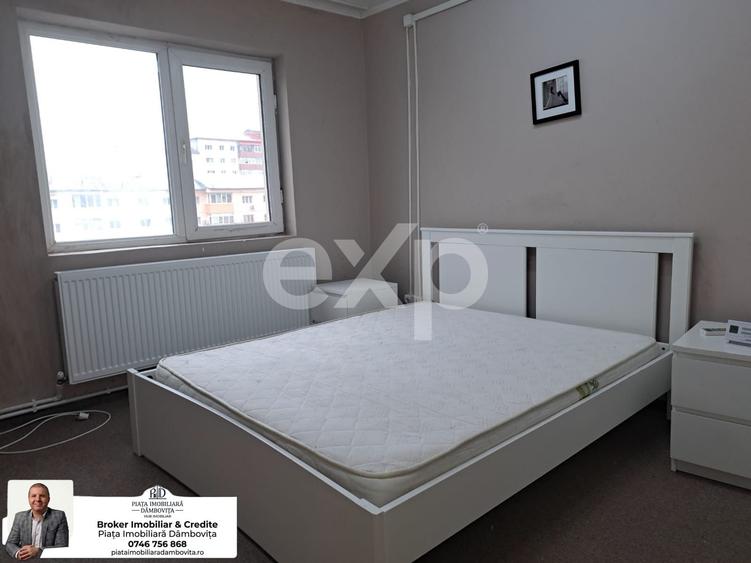 Apartament cu 3 camere decomandat, mobilat în Central