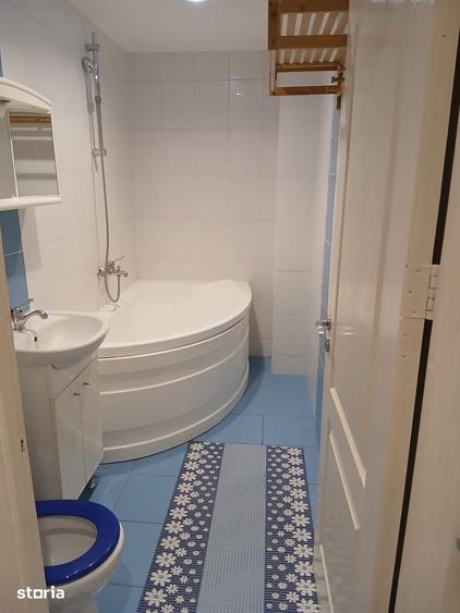 Apartament cu 3 camere decomandat în 13 Septembrie