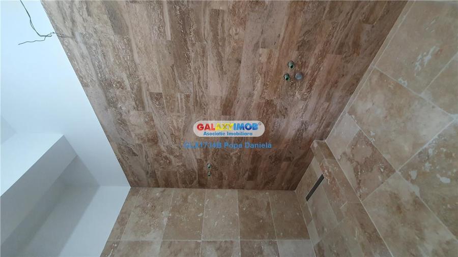 Apartament cu 5 camere decomandat în Mihai Bravu