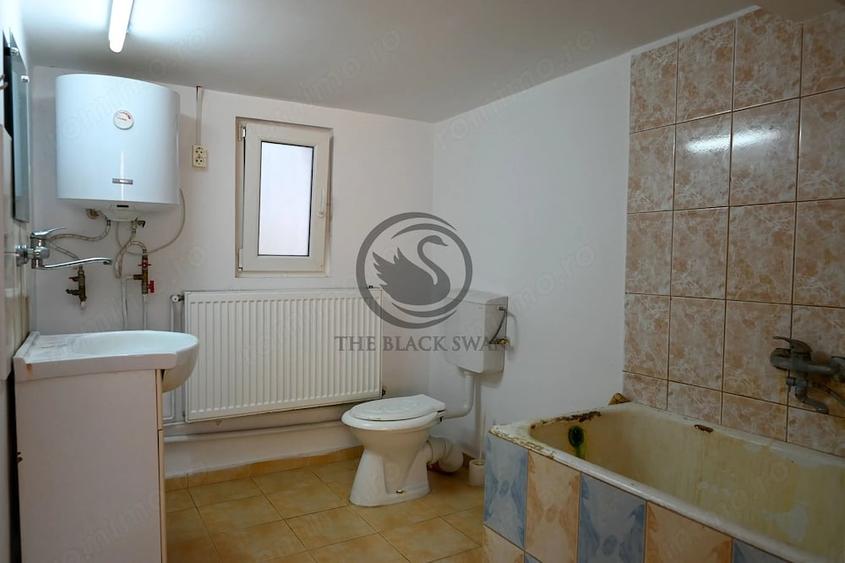 Casa din caramida de vanzare | 444 MP teren | Pleasa, PH | Comision 0% - 14