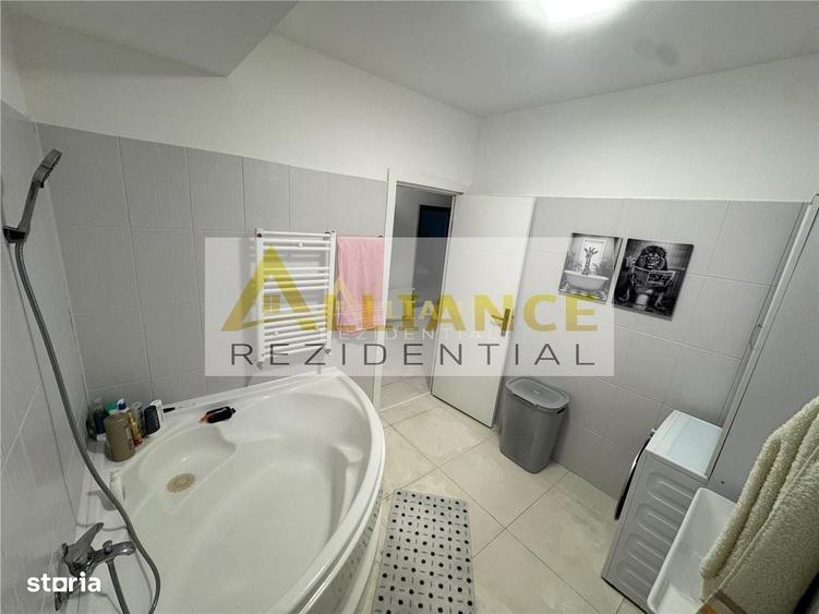 Apartament cu 2 camere în Apărătorii Patriei