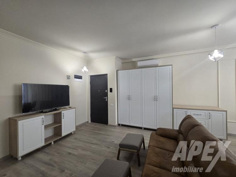 Apartament cu 2 camere decomandat, mobilat în Decebal