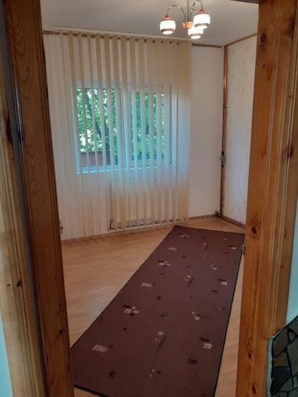 Casă de vânzare în Târgoviște – Micro 3 | 160 mp utili | 433 mp teren | Două apa - 4