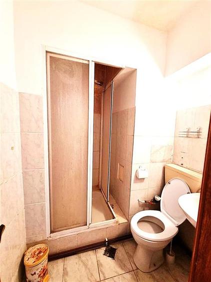 Apartament cu 4 camere decomandat, mobilat în Ultracentral