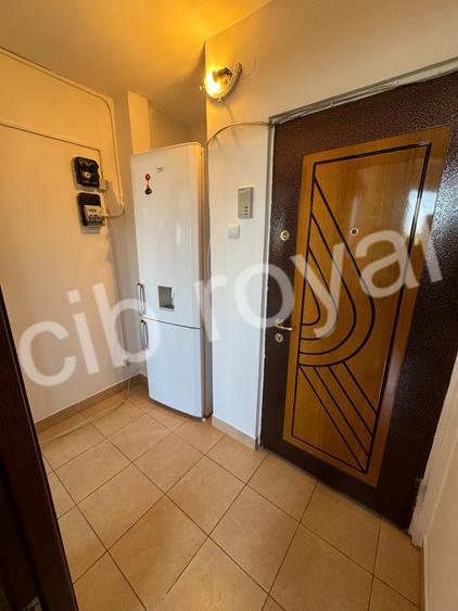 Apt. 2 cam. Sos. Ștefan Cel Mare nr 27,la 10 min metrou Obor sau Ștefan Cel Mare - 15