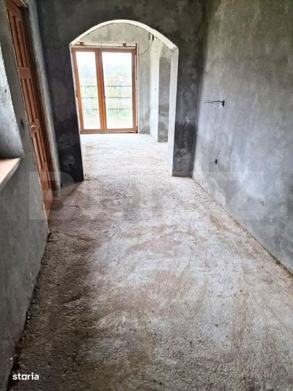 Casă cu 3 camere în Costești