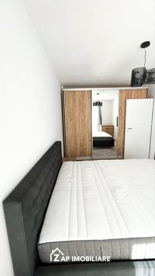 Apartament cu 2 camere decomandat, mobilat în Central