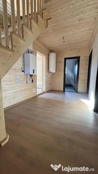 A-Frame premium in Glajerie Ra?nov langa Maggies Ranch - 5