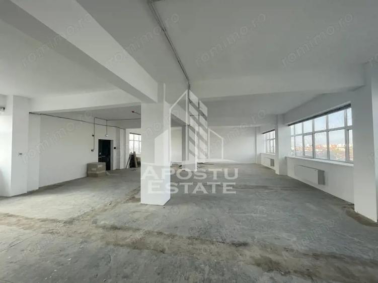 Spațiu comercial, de 200 mp, în Gării