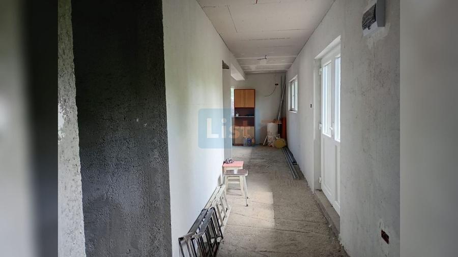 Casă cu 3 camere cu Teren 457 Mp în Braniștea