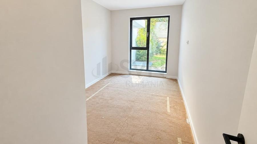 Apartament cu 3 camere decomandat în Băneasa
