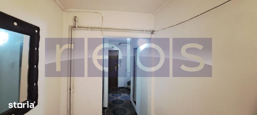 Apartament cu 4 camere decomandat în Central