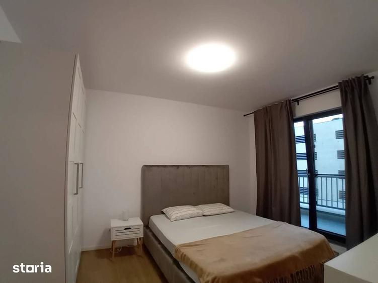 Apartament cu 3 camere decomandat în Sud
