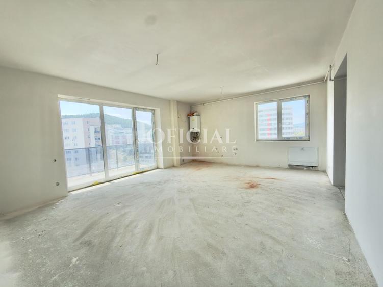 Apartament cu 3 camere semidecomandat în Mănăștur