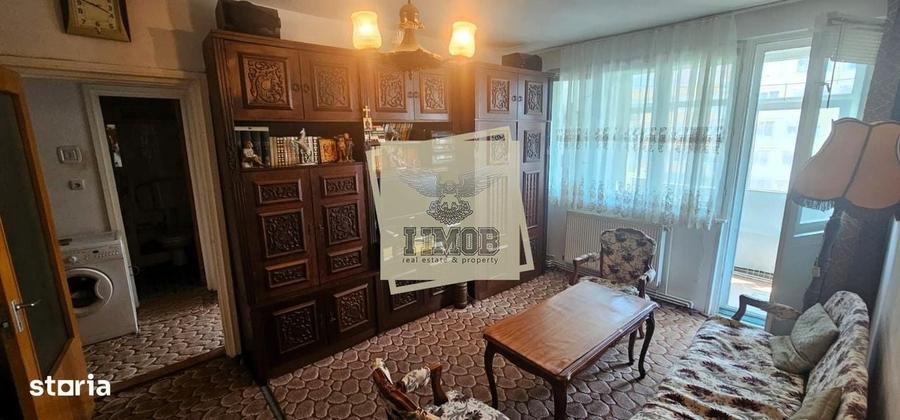 Apartament cu 2 camere semidecomandat în Mihai Viteazul