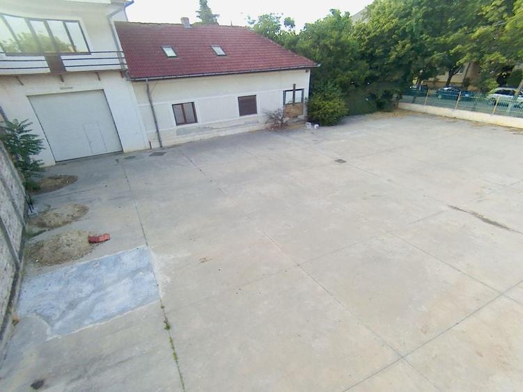 Teren construcție, în Complex Studențesc