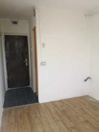 Garsonieră decomandată în Fortuna