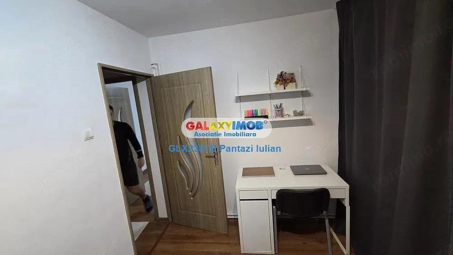 Apartament cu 2 camere semidecomandat în Gorjului
