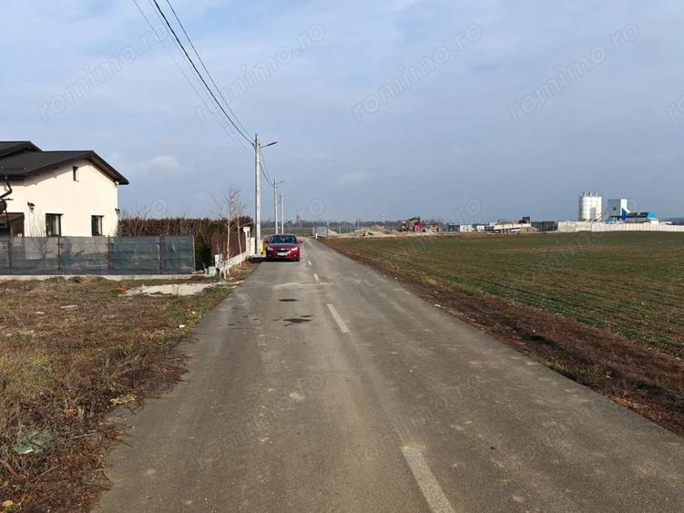 Teren de 31200 mp, în Dragomirești-Deal