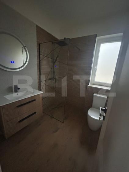 Duplex cu 4 camere cu Canalizare în Dumbrăvița