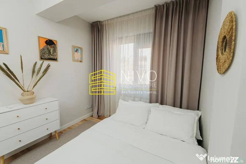 Apartament cu 3 camere semidecomandat în Livezeni