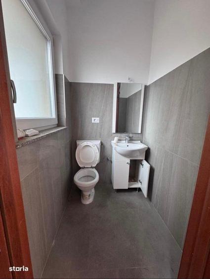 Spațiu comercial, de 40 mp, în Vicovu de Sus