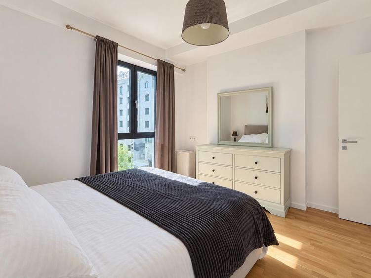 Apartament cu 2 camere decomandat, mobilat în Aviației