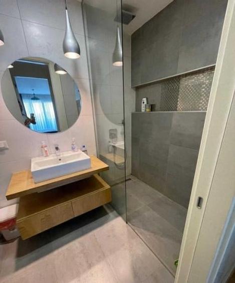 Apartament cu 2 camere semidecomandat, mobilat în Floreasca