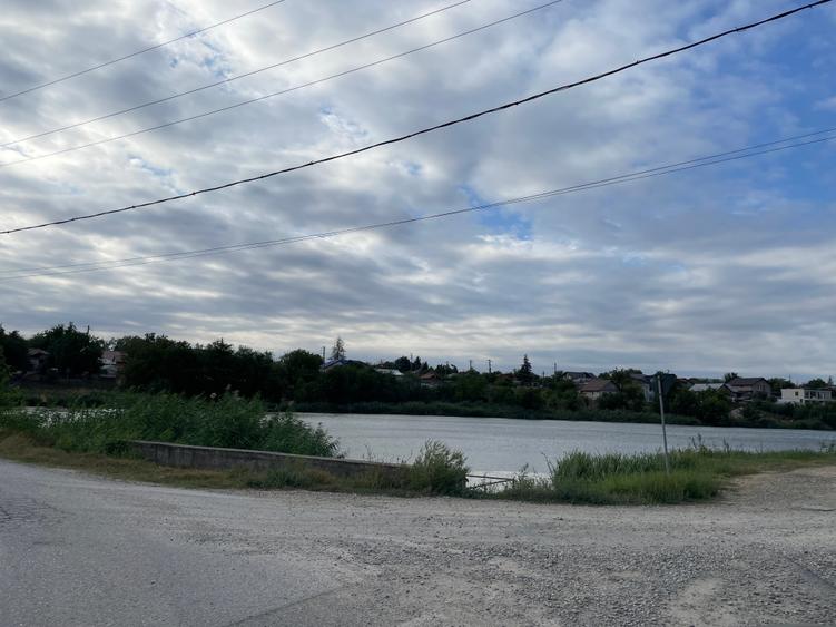 Teren Construcții extravilan de 995 mp, în Moara Vlăsiei