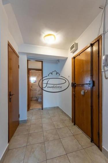 Apartament cu 3 camere în Calea Călărașilor