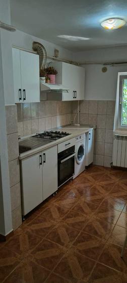 Apartament cu 2 camere decomandat în Nicolina