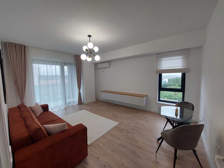 Apartament cu 2 camere decomandat în Păcurari