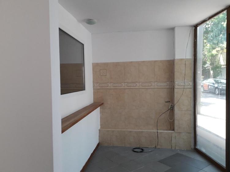 Spațiu comercial, de 78 mp, în Domenii