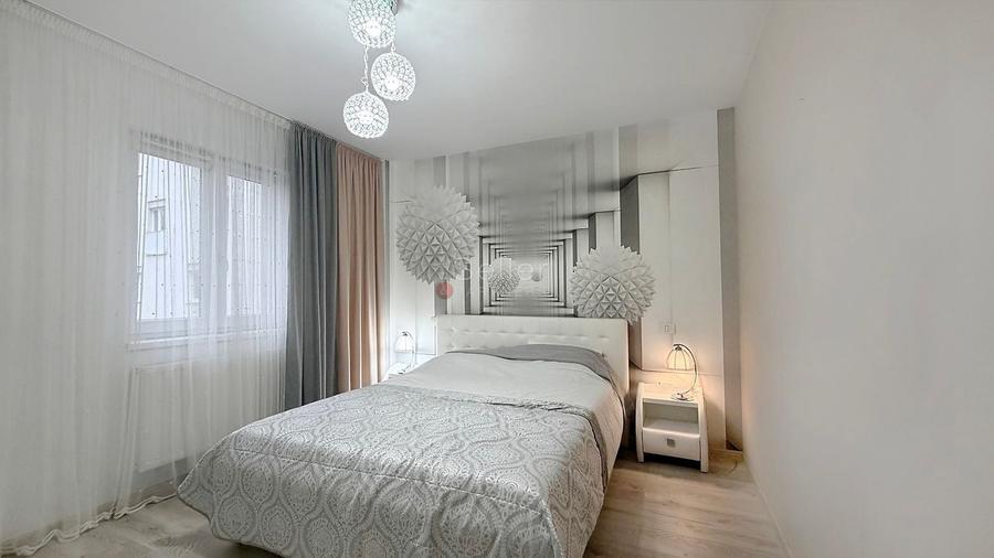 Apartament cu 2 camere decomandat, mobilat în Tractorul