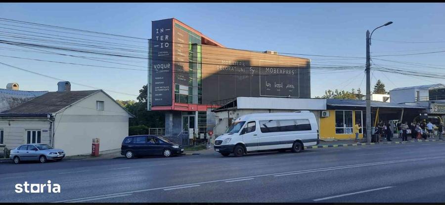 Spațiu comercial, de 500 mp, în Ultracentral