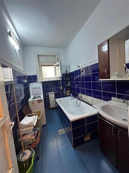 Apartament cu 2 camere decomandat în Vest