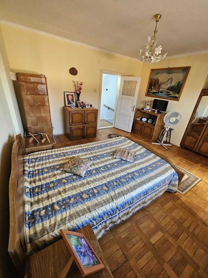 Casă cu 2 camere în Central