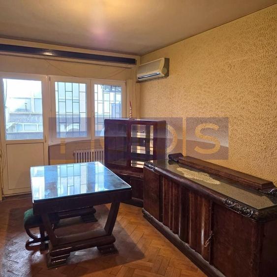 Apartament cu 2 camere, mobilat în Sala Palatului