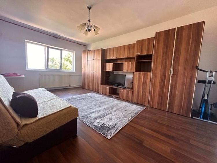 Apartament cu 2 camere decomandat, mobilat în Lipovei