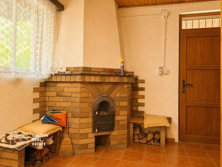 Casă cu Teren 150 Mp în Periam