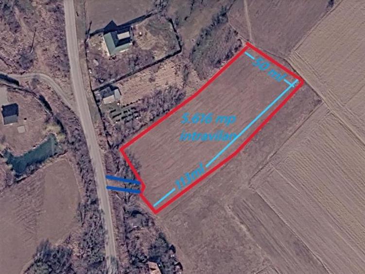 Teren intravilan de 5616 mp, în Secuieni