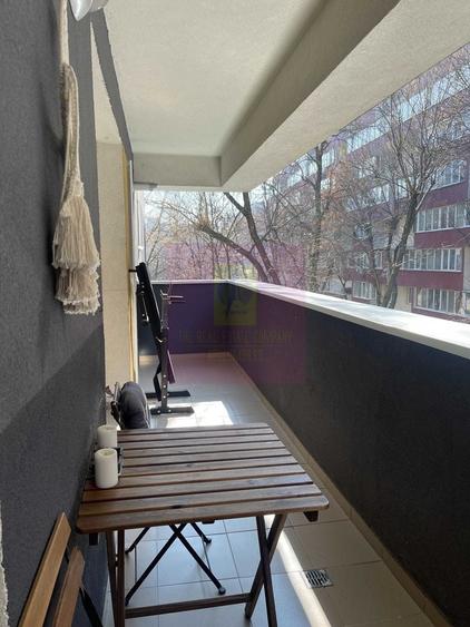Apartament cu 2 camere decomandat în Progresul